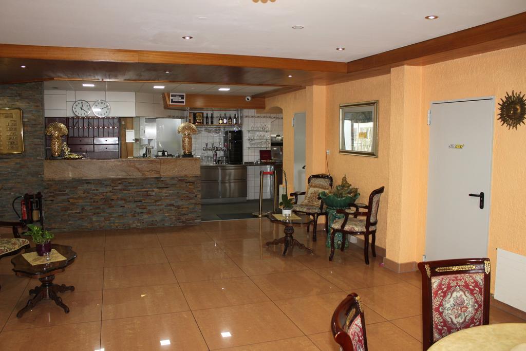 Hotel Лангенталь Экстерьер фото